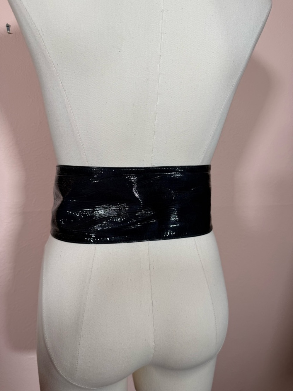 Vintage 1970's Modernist Silver bamboo Navy Blue Paten Leather Corset Wide Belt - Picture 5 of 17